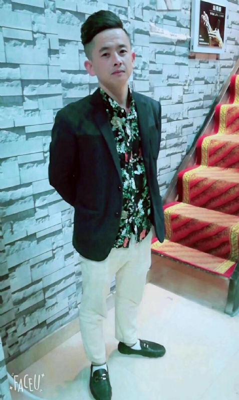 男人三十而立的第一张照片--揭阳相亲服务中心