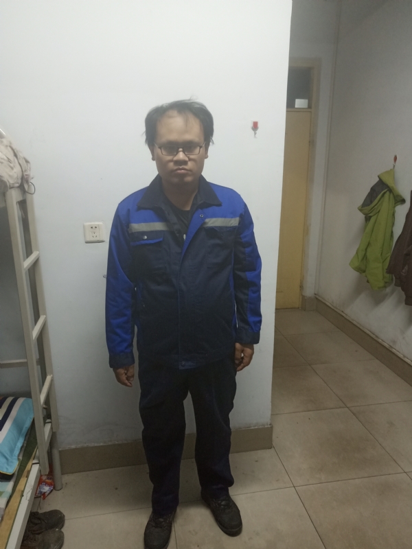 黄俊的第一张照片--揭阳相亲服务中心