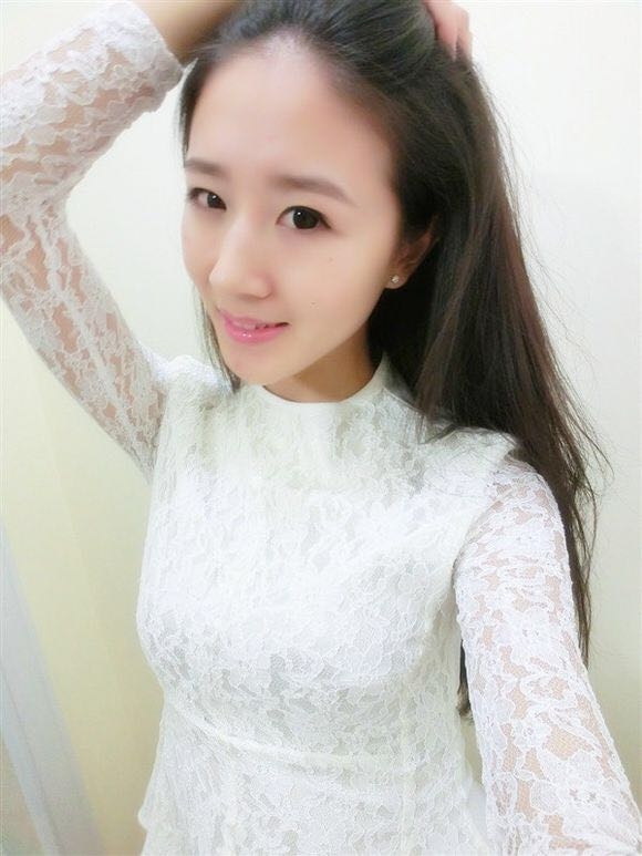 初久与歌的第一张照片--揭阳相亲服务中心