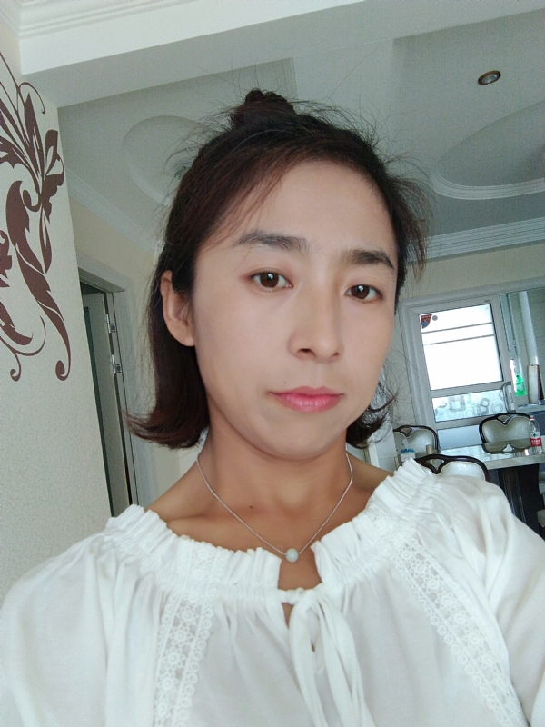 柠檬的第一张照片--揭阳相亲服务中心