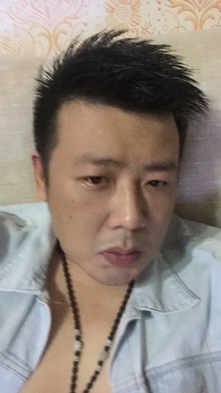 沐浴阳光的第一张照片--揭阳相亲服务中心