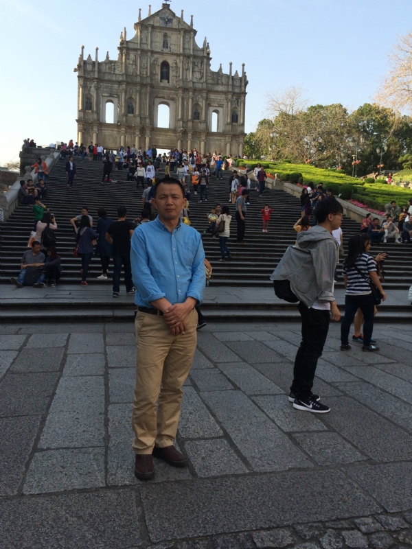 Larry的第一张照片--揭阳相亲服务中心