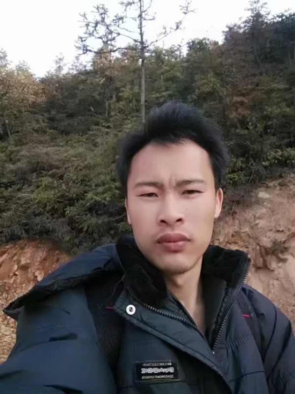 高富帅的第一张照片--揭阳相亲服务中心