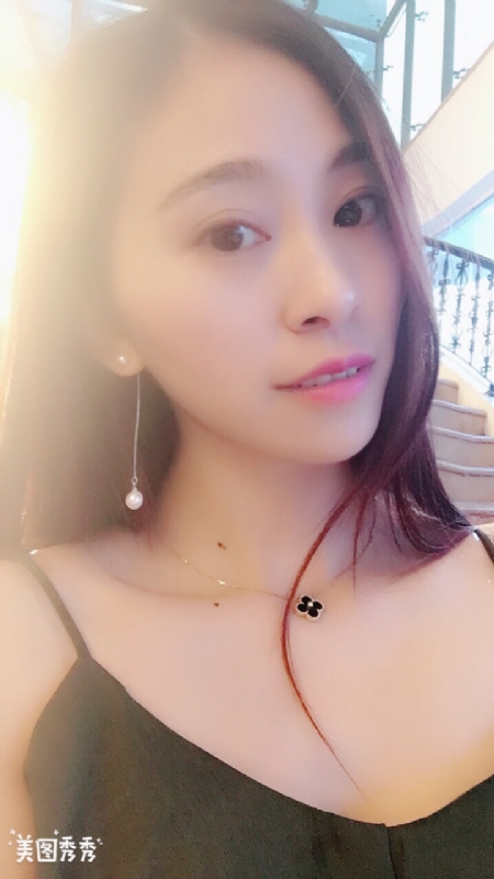 隨風的云的第一张照片--揭阳相亲服务中心