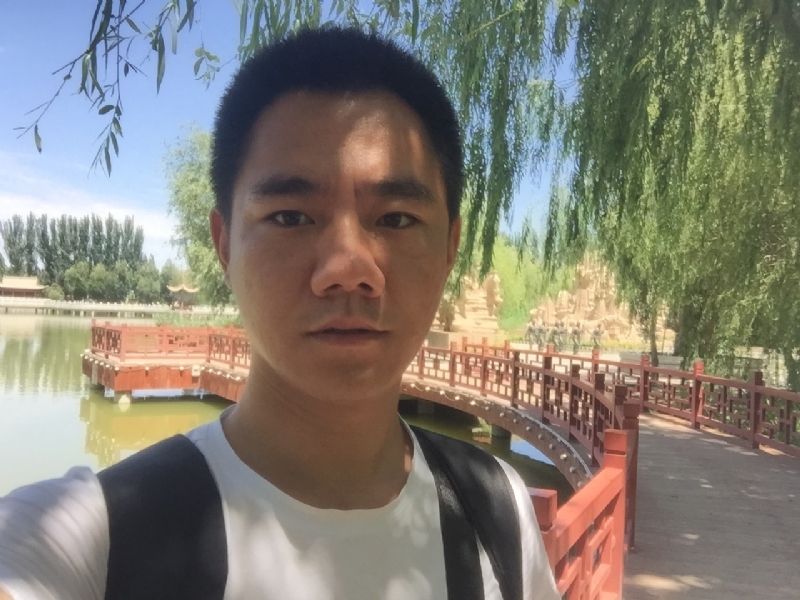 一见倾心的第一张照片--揭阳相亲服务中心