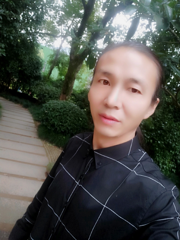 北方的狼的第一张照片--揭阳相亲服务中心