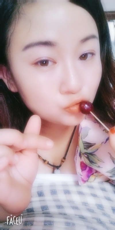 霸气璐妞的第一张照片--揭阳相亲服务中心