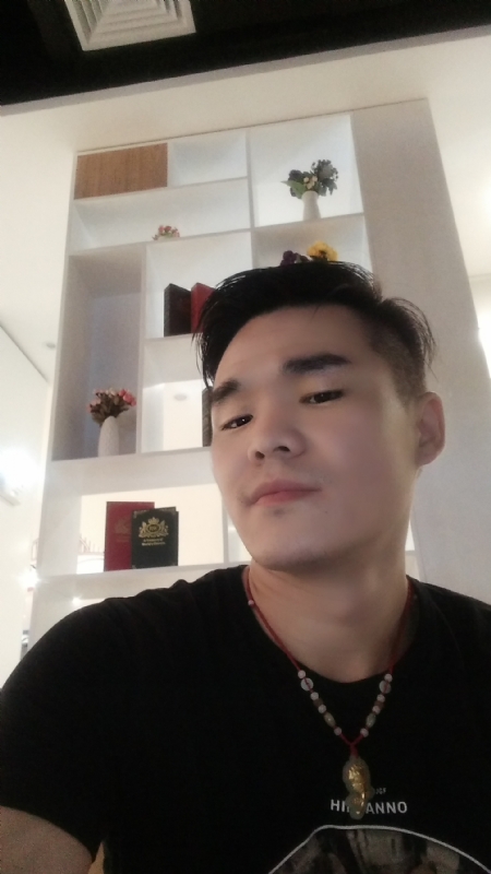 涵博随缘的第一张照片--揭阳相亲服务中心