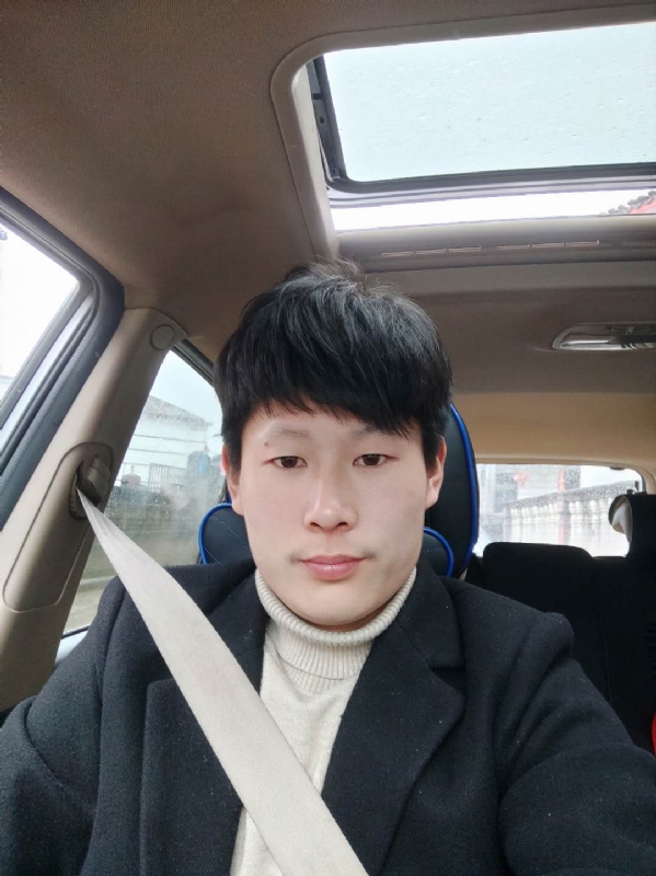 少年的第一张照片--揭阳相亲服务中心