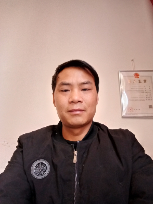 追寻爱情她在哪里的第一张照片--揭阳相亲服务中心