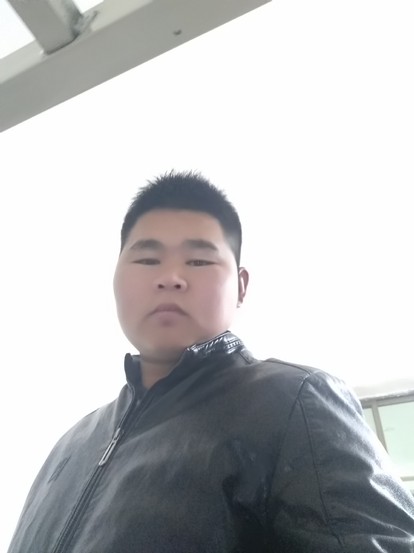 小哥的第一张照片--揭阳相亲服务中心