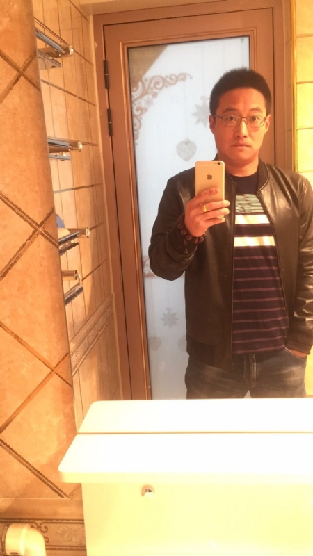 华灯初下的第一张照片--揭阳相亲服务中心