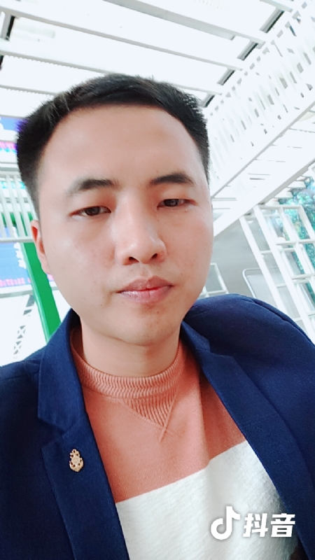 佳鑫的第一张照片--揭阳相亲服务中心