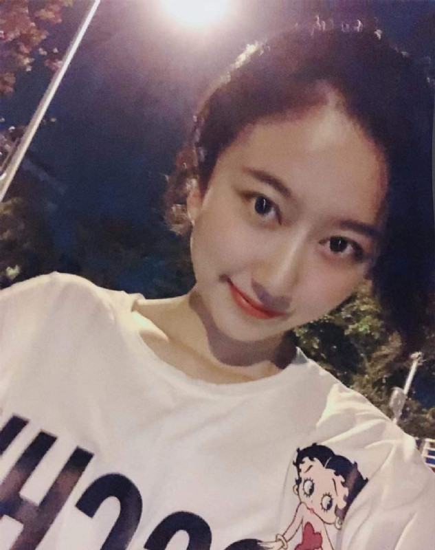 佳佳的第一张照片--揭阳相亲服务中心