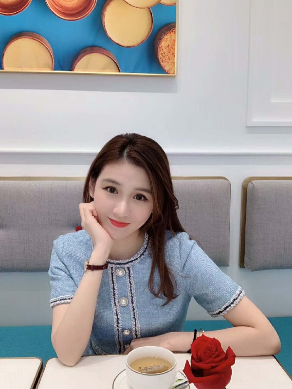 Emily的第二张照片--揭阳相亲服务中心