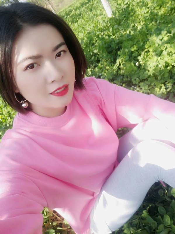 寻找幸福的第一张照片--揭阳相亲服务中心