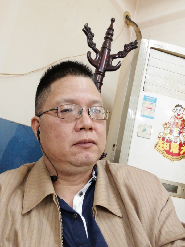 一个人的第一张照片--揭阳相亲服务中心