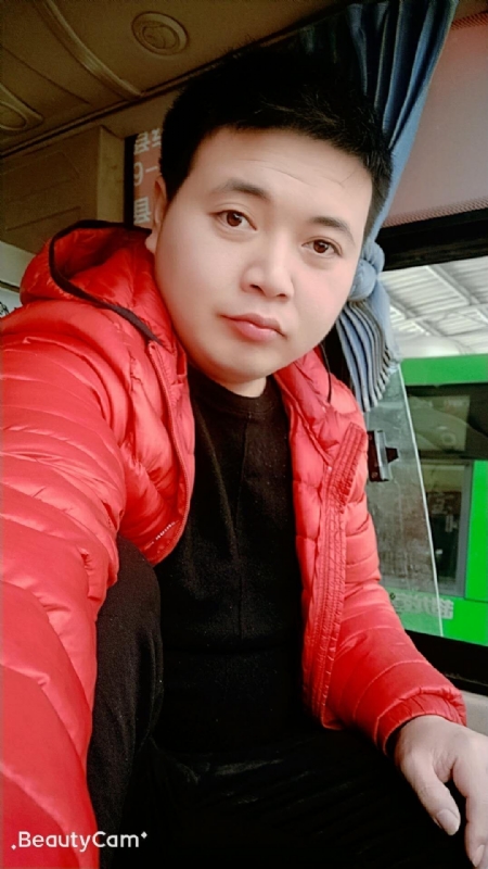 曾志的第一张照片--揭阳相亲服务中心