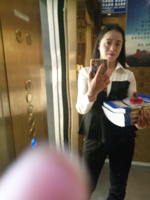 铿锵玫瑰的第一张照片--揭阳相亲服务中心