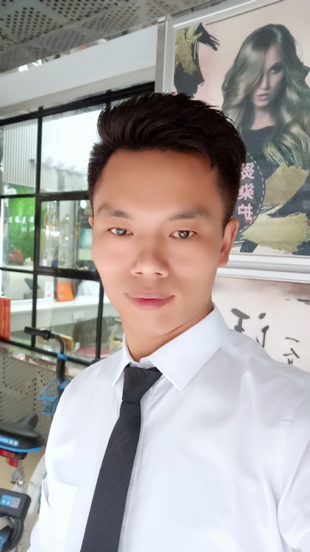 阳光男士的第一张照片--揭阳相亲服务中心