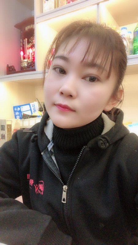 泡沫的第一张照片--揭阳相亲服务中心