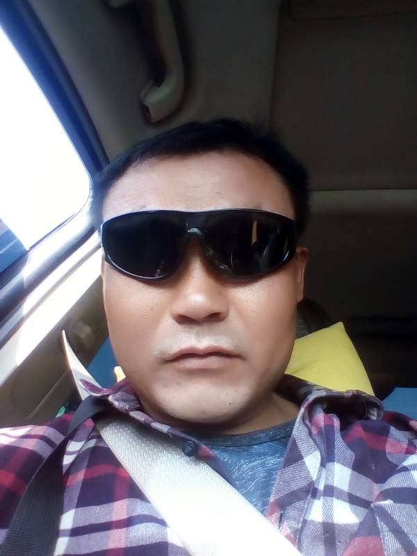 莱芜强哥的第一张照片--揭阳相亲服务中心