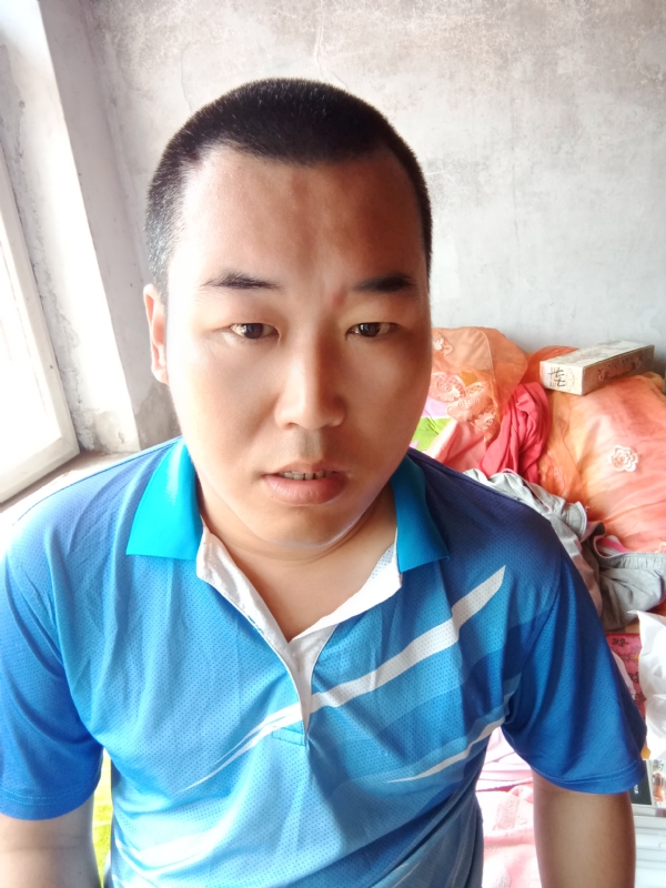 灰太狼的第一张照片--揭阳相亲服务中心