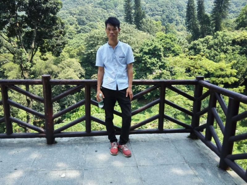 小进的第一张照片--揭阳相亲服务中心