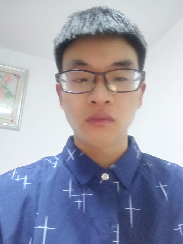 搬砖小伙的第一张照片--揭阳相亲服务中心