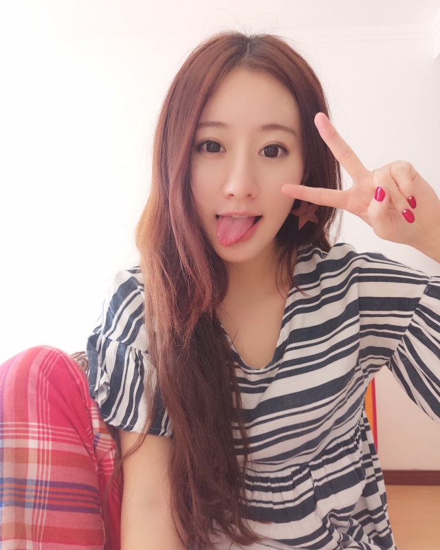 没有故事的女同学的第三张照片--揭阳相亲服务中心