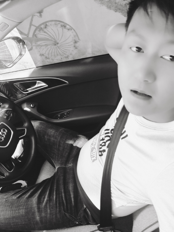 意中人的第一张照片--揭阳相亲服务中心