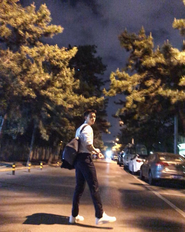 深海的第二张照片--揭阳相亲服务中心