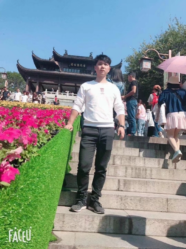 坦然的第二张照片--揭阳相亲服务中心