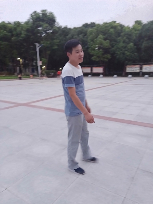 一笑的第一张照片--揭阳相亲服务中心