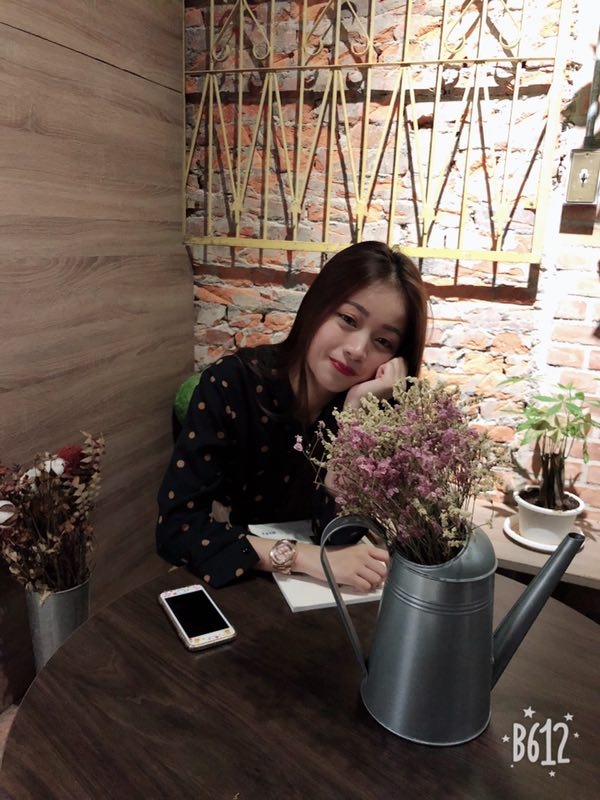 瑶瑶呀的第一张照片--揭阳相亲服务中心