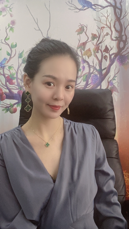 潇潇的第一张照片--揭阳相亲服务中心