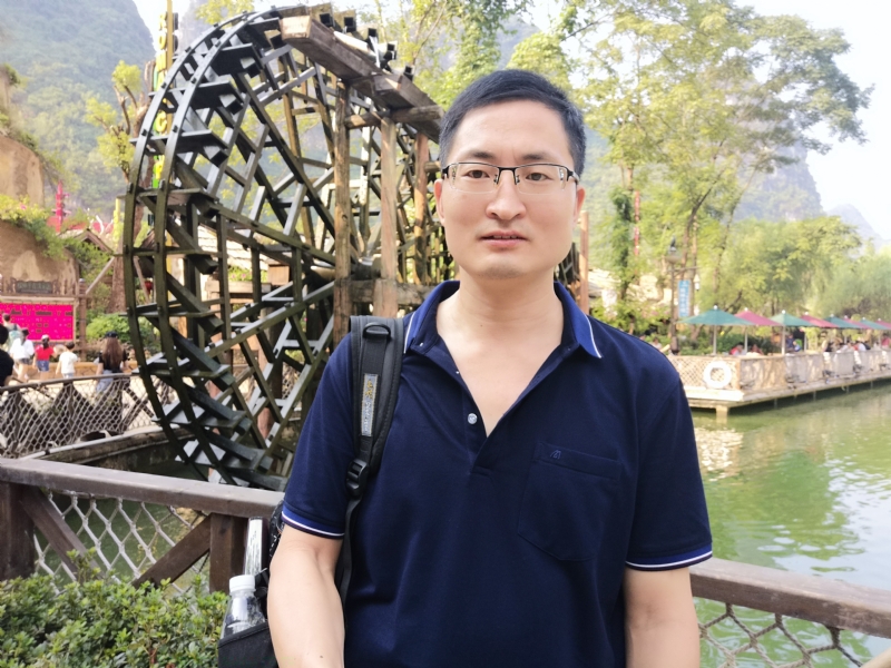 一笑而过的第一张照片--揭阳相亲服务中心