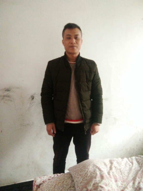 真心换真情的第一张照片--揭阳相亲服务中心