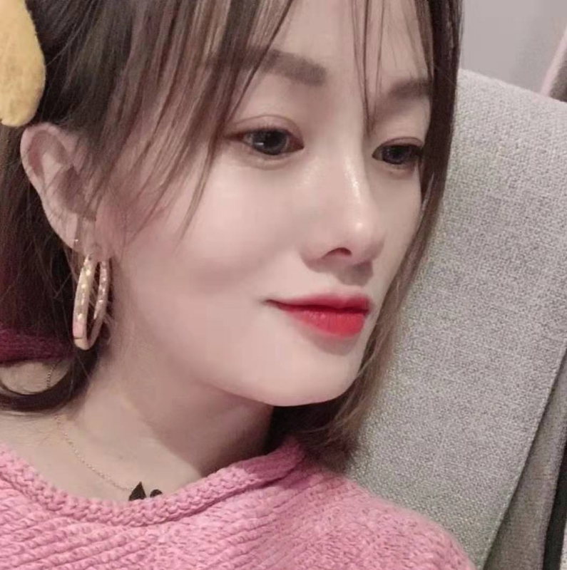 微醺的笑容的第一张照片--揭阳相亲服务中心