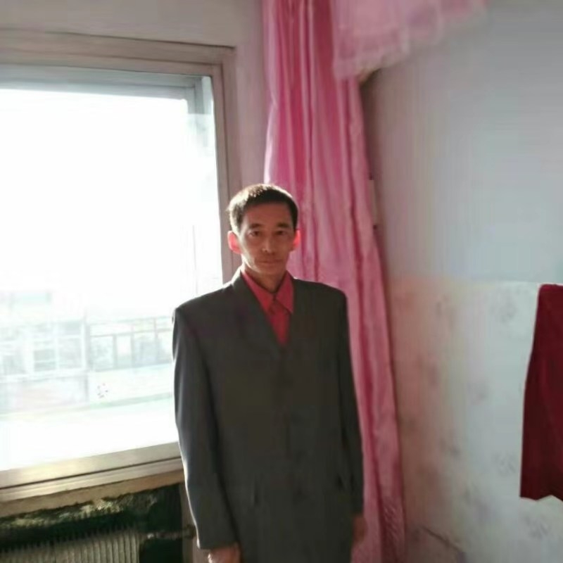 阳光明媚的第一张照片--揭阳相亲服务中心