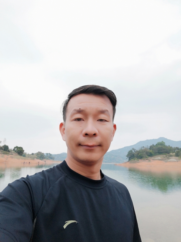 有容乃大的第一张照片--揭阳相亲服务中心