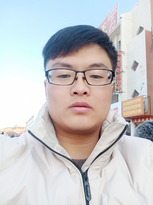 执子之手与子偕老的第一张照片--揭阳相亲服务中心