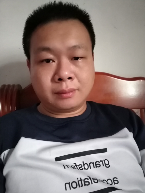 飞的第一张照片--揭阳相亲服务中心