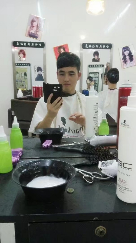 牛郎的第二张照片--揭阳相亲服务中心