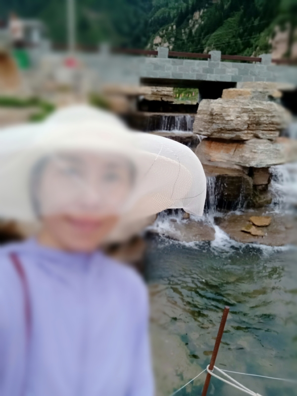 沥秋的第一张照片--揭阳相亲服务中心