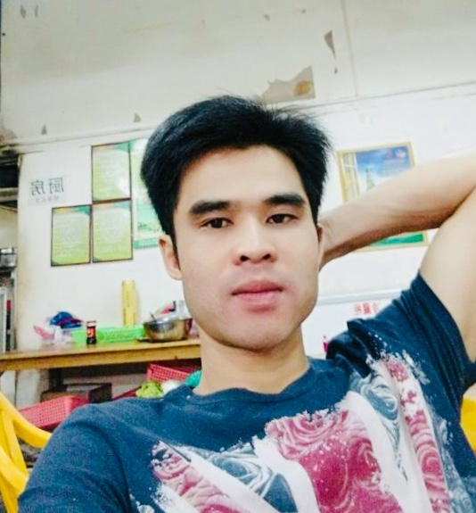 Huang的第一张照片--揭阳相亲服务中心