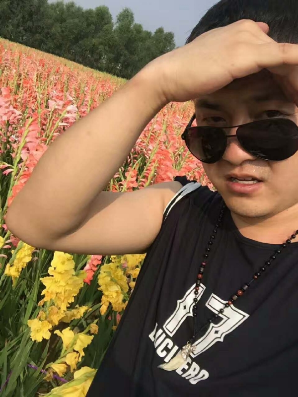 QH-蓝细胞的第一张照片--揭阳相亲服务中心