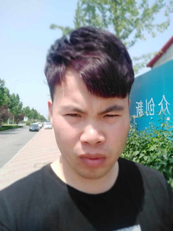 迷迭无情的第一张照片--揭阳相亲服务中心