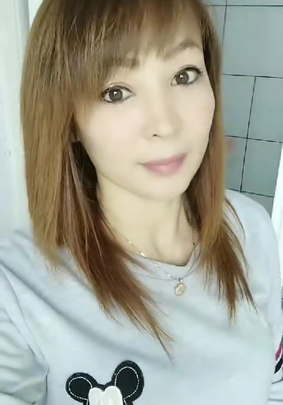 魅力白玲的第一张照片--揭阳相亲服务中心