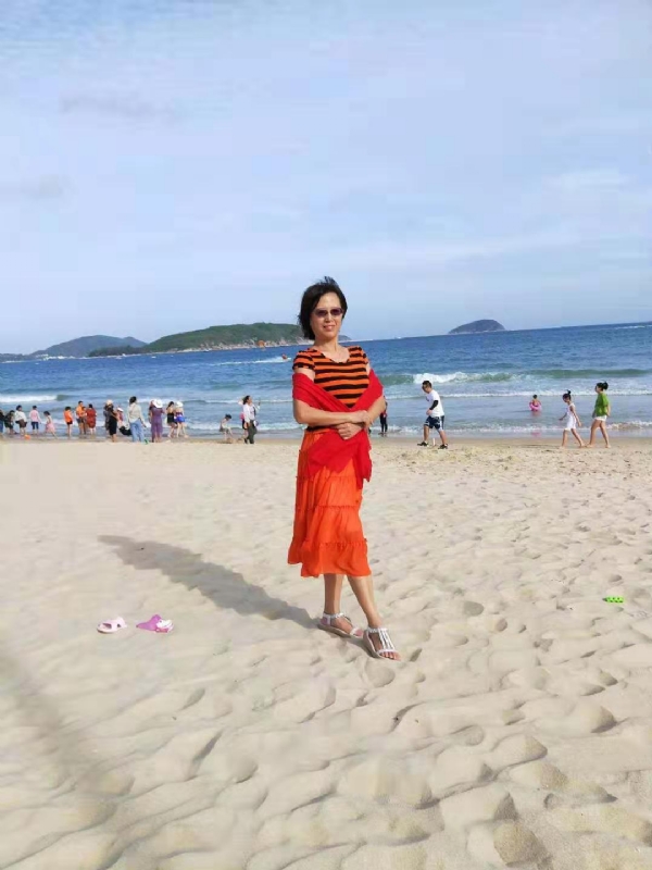 ruwu的第一张照片--揭阳相亲服务中心